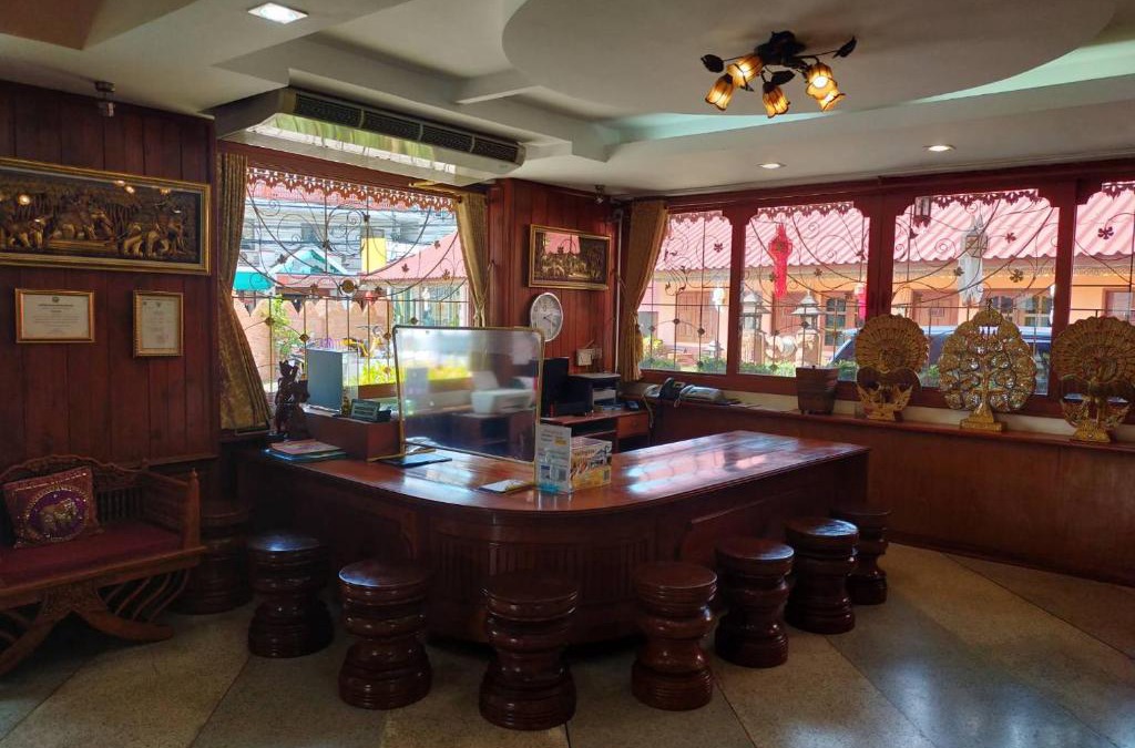 Chong Kham Hotel | Ngamta Hotel