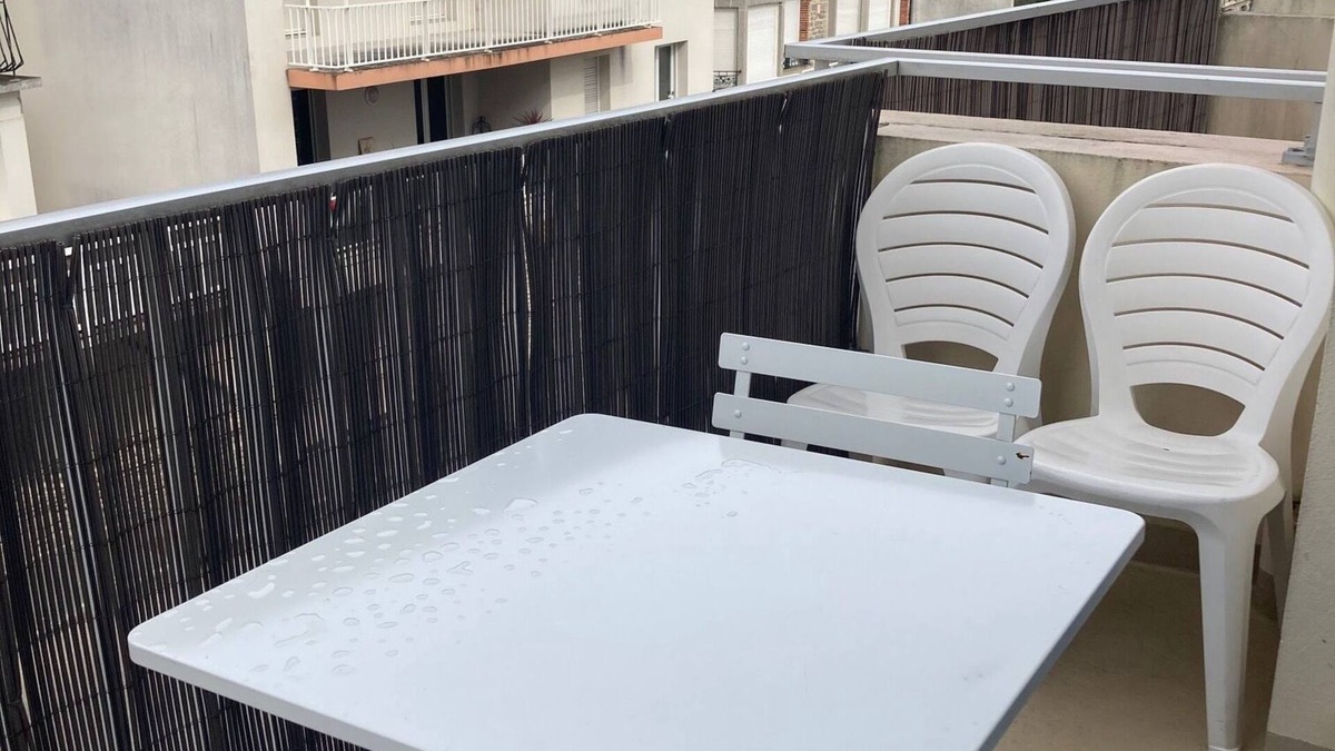 Saint-Cast-le-Guildo Apartment | Nice 2-room apartment - 150 m from Grande Plage