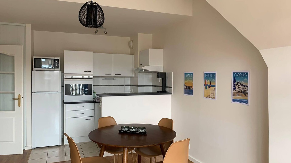 Deauville City Centre Apartment | Nice 41 M² With Balcony Near The Beach