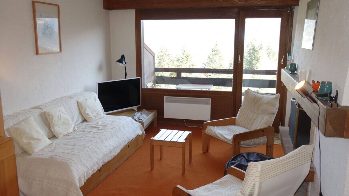 Le Bettex Apartment | Nice apartment for 5 people with pool, WIFI, TV and balcony