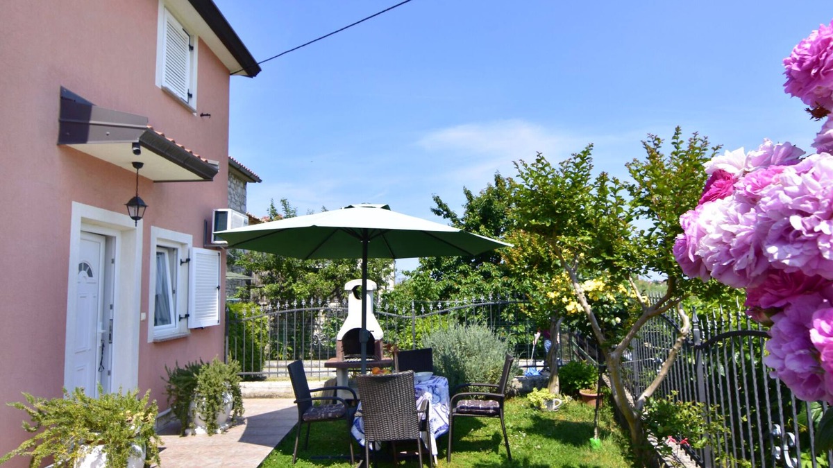 Đuba Apartment | Nice accommodation in Đuba-Umag, near the sea, quiet area, air-conditioned, WiFi