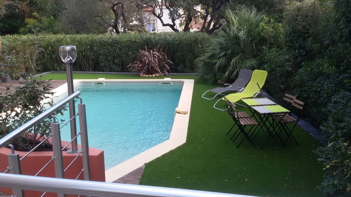 Boulouris-sur-Mer Apartment | Nice air-conditioned 3rooms 3*in ground floor, private terrace , swimming pool