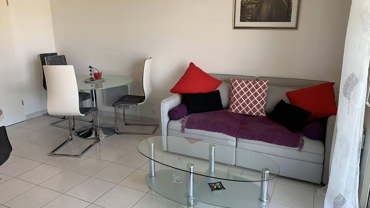 Le Fort Bloque Apartment | Nice apartment at about 200 m from the beach