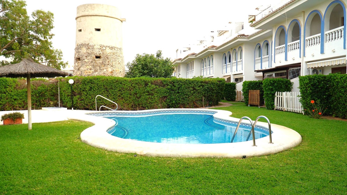 Almadrava Beach Apartment | Nice apartment by the sea