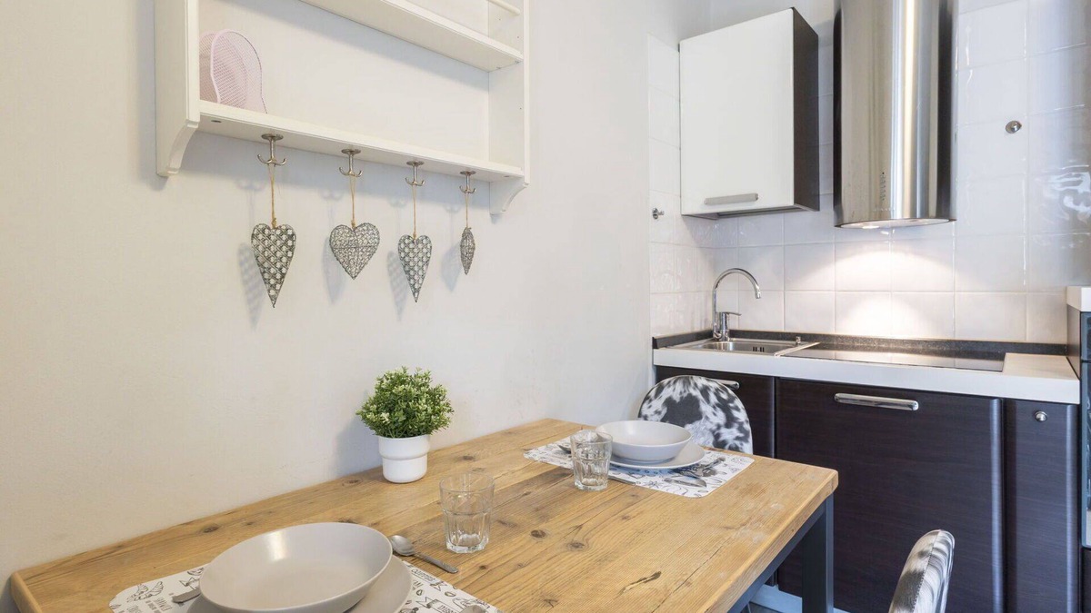 Madesimo Apartment | Nice apartment for 2 guests with WIFI, TV and balcony