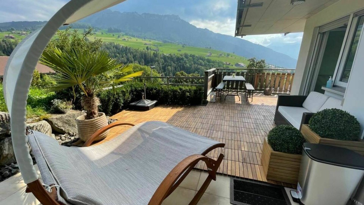 Aeschlen ob Gunten Apartment | Nice apartment for 4 guests with WIFI, TV, balcony and parking