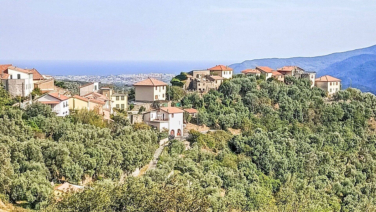 Arnasco Apartment | Nice apartment for 4 guests with WIFI, A/C, TV and terrace