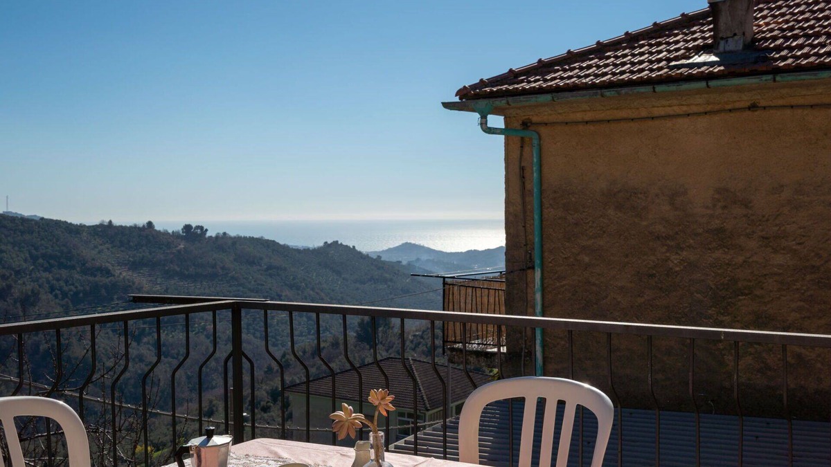 Vasia Apartment | Nice apartment for 4 people with WIFI, TV, balcony and pets allowed