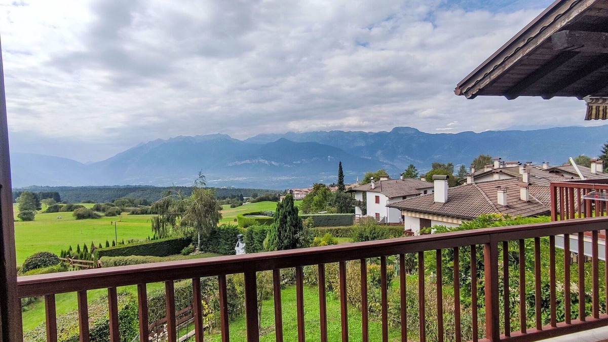 Sfruz Apartment | Nice apartment for 5 guests with WIFI, TV and terrace