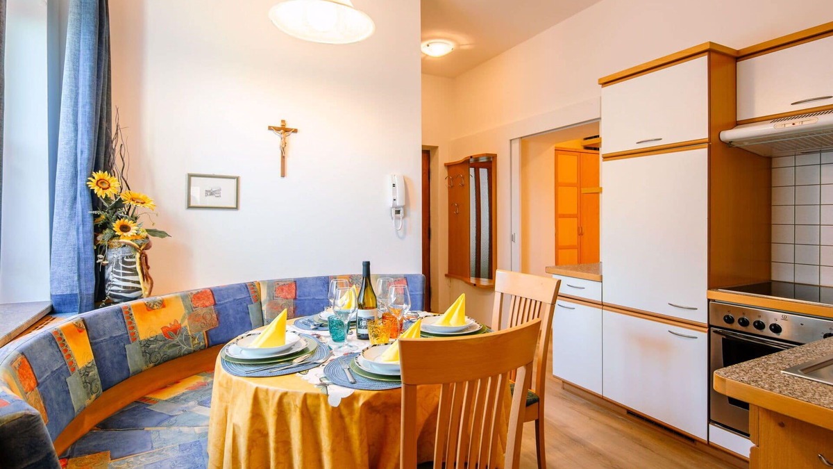 Andriano Apartment | Nice apartment for 5 guests with pool, WIFI, TV and patio
