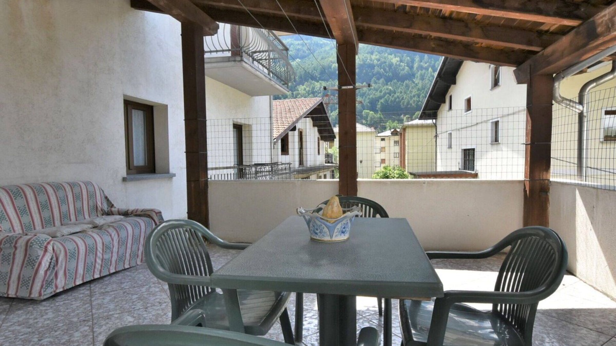 Grosio Apartment | Nice apartment for 7 guests with WIFI, TV and terrace