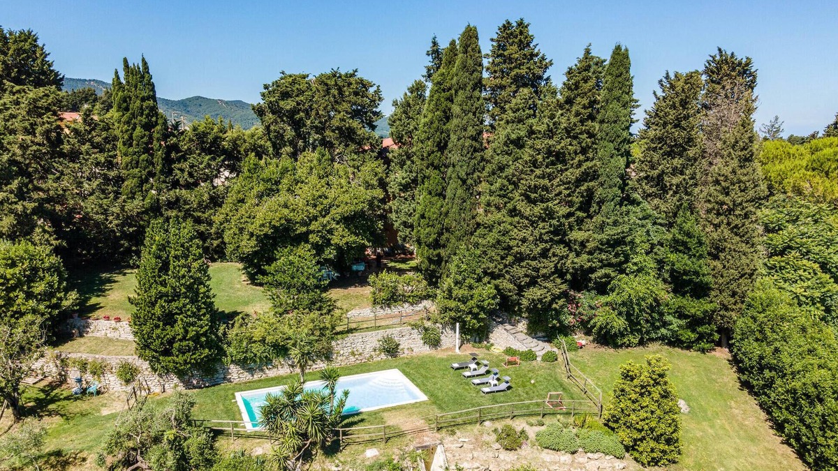 Castell'Anselmo Apartment | Nice apartment in Castel'Anselmo