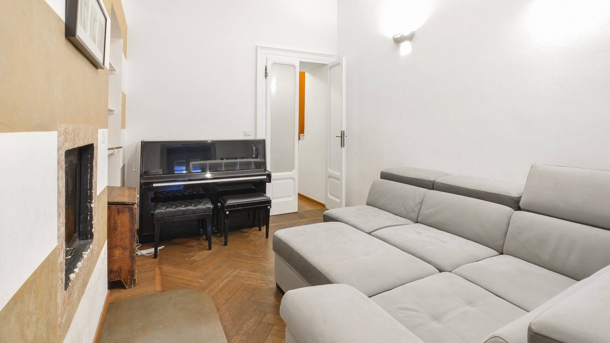 Breno Apartment | Nice apartment in Breno with WiFi