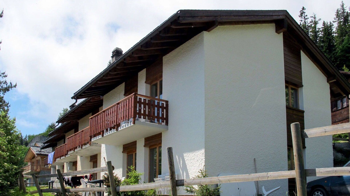 Granges House | Nice apartment in villa for 8 people with WIFI, TV, terrace and pets allowed