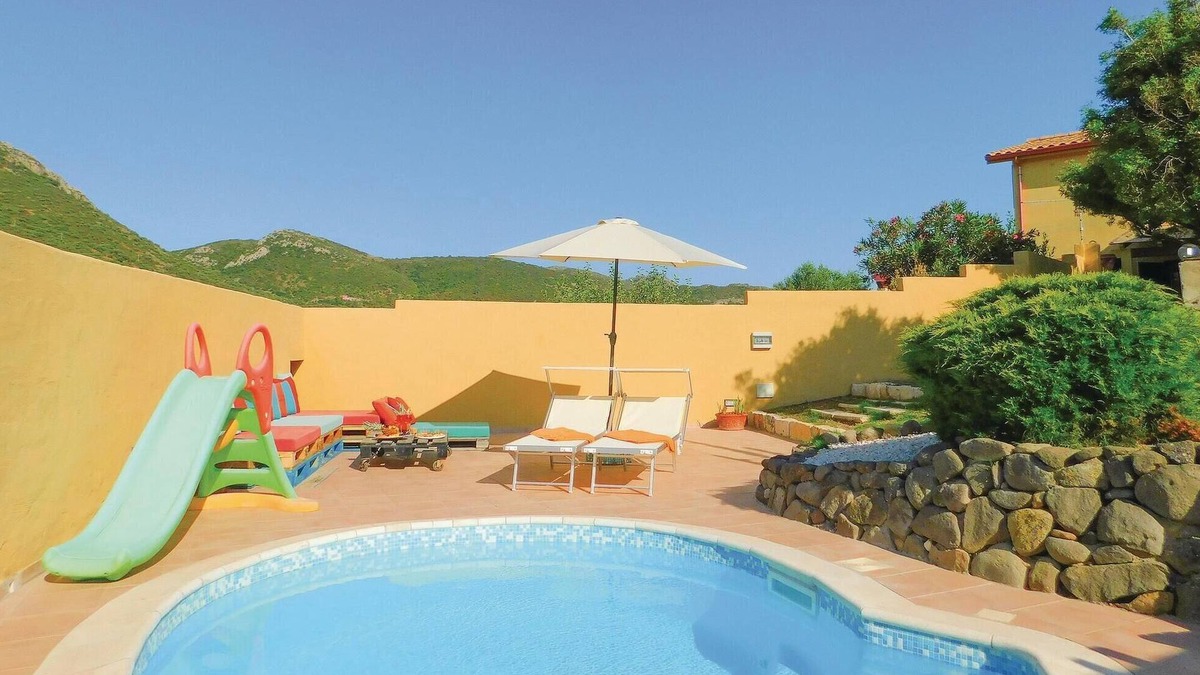 Gonnesa Apartment | Nice apartment in Gonnesa with WiFi