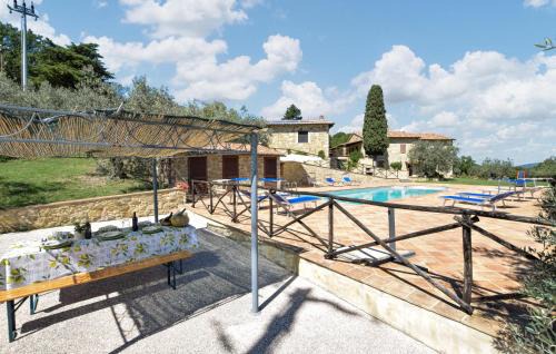 Gualdo Cattaneo Apartment | Nice Apartment In Loc Saragano, Gualdo