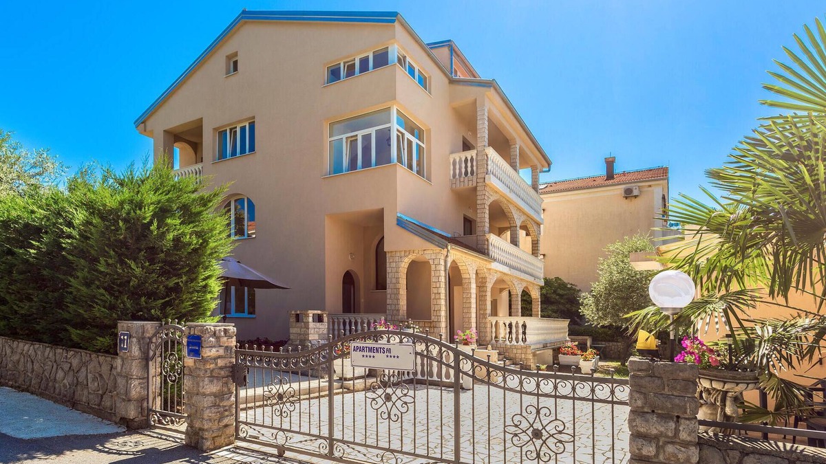 Milcetici Apartment | Nice apartment in Malinska with WiFi