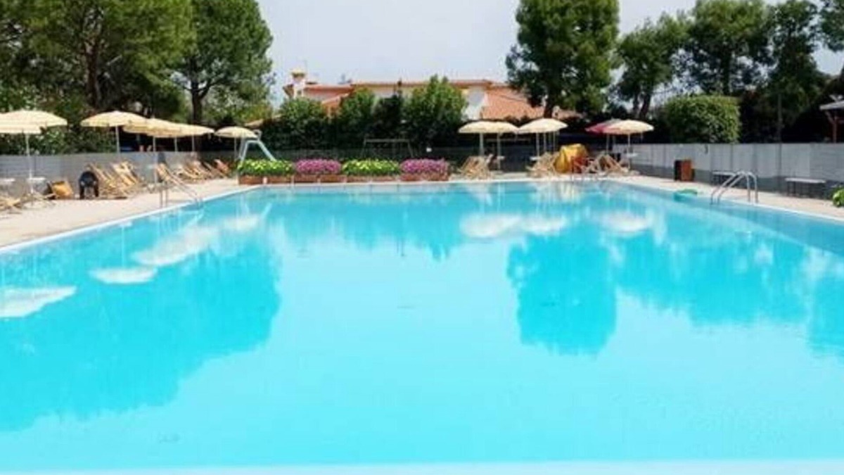 Porto Recanati Apartment | Nice apartment for 4 people with A/C, pool, WIFI, TV, terrace and panoramic view