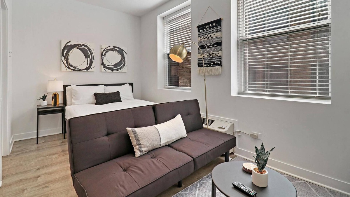 Buena Park Apartment | Nice & Comfy Uptown Studio Apt near Shops & Dining