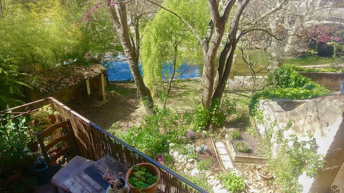Correns House | Nice cosy house 20 metres from the river