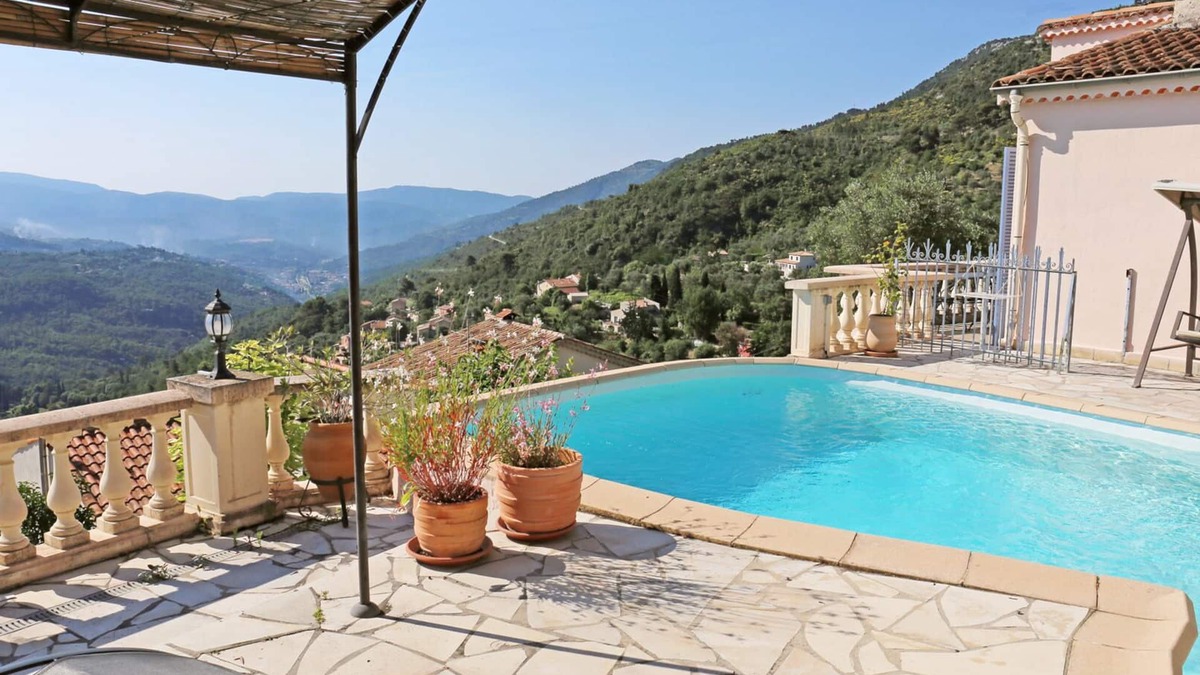 Bendejun Villa | Nice Côte d’Azur: Peacefull villa with private pool and stunning view