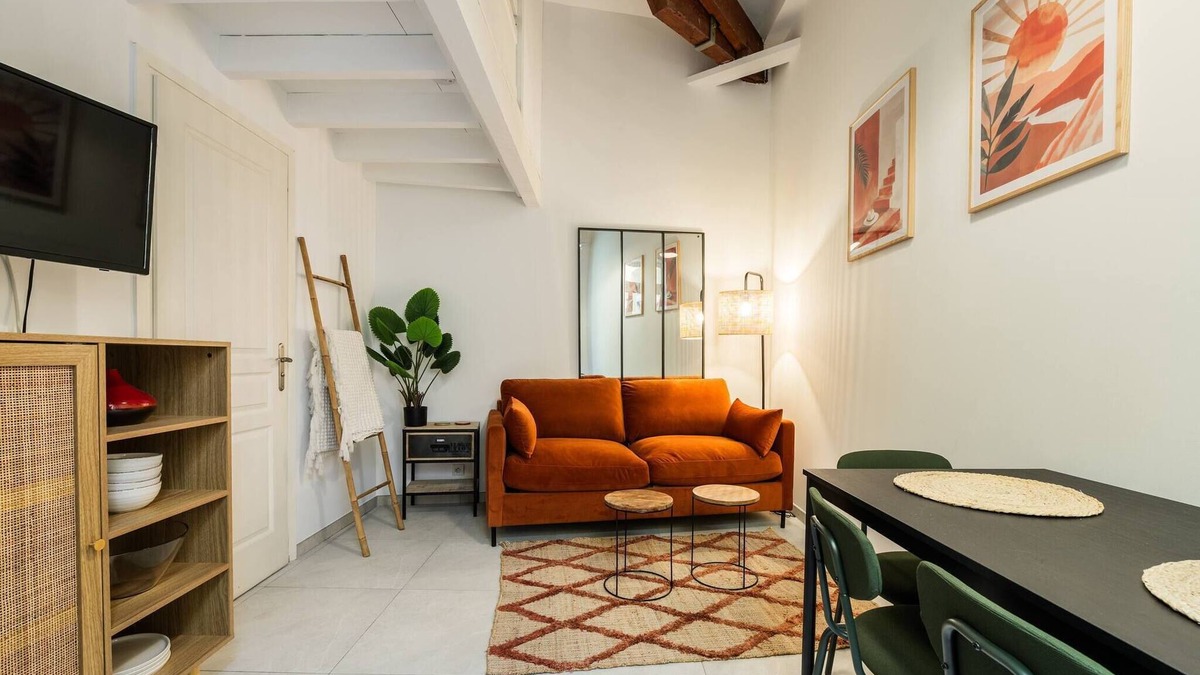 Centre Ville-Gare Apartment | Nice duplex with patio