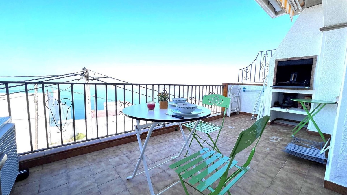 Almadraba-Canyelles Apartment | Nice flat with sea views and swimming pool AV-47