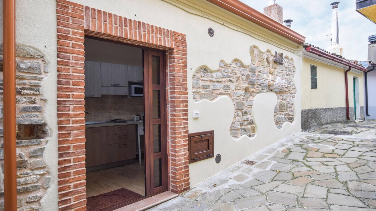 Albidona House | Nice home in Albidona with WiFi