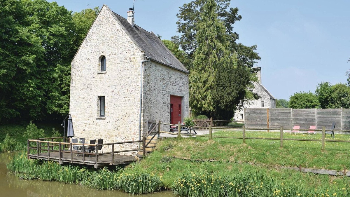 Auxais House | Nice home in Auxais with WiFi