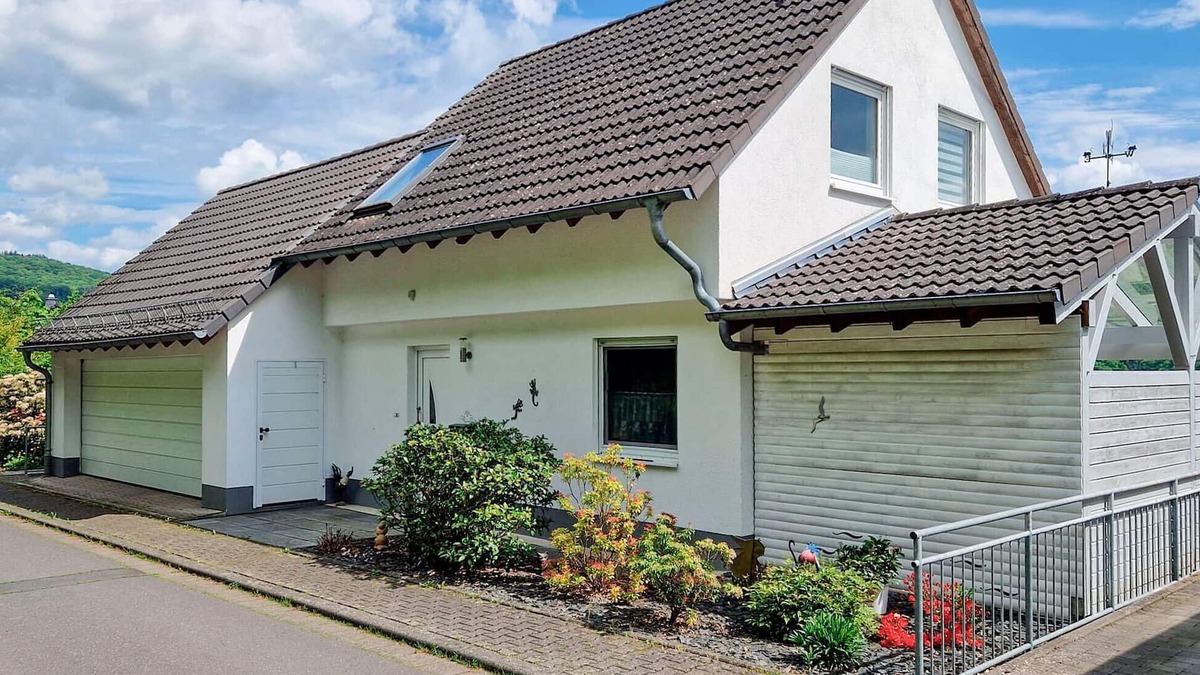 Bad Ems House | Nice home in Bad Ems with kitchen