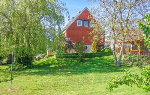 Krautsand House | Nice Home In Drochtersen