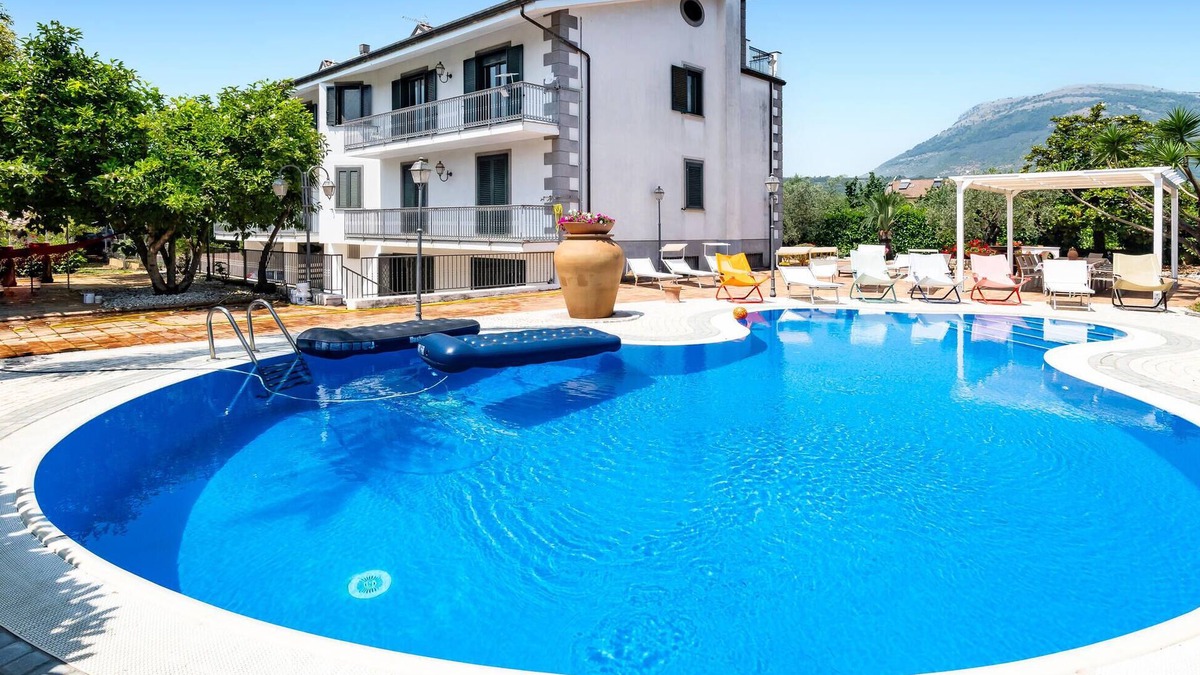 Giffoni sei Casali House | Nice home in Giffoni Sei Casali