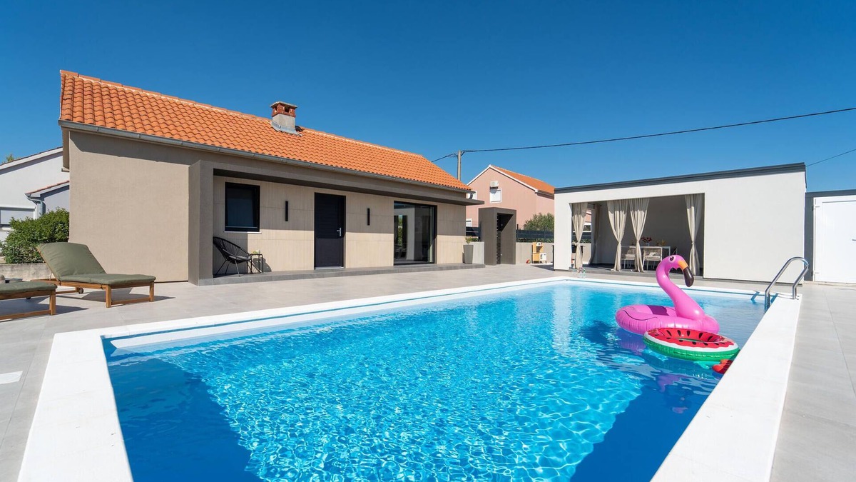 Paljuv House | Nice home in Paljuv with Wi-Fi