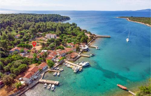 Punta Kriza House | Nice Home In Punta Kriza With Kitchen