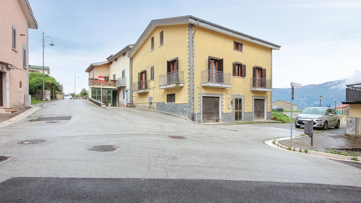 Senerchia House | Nice home in Senerchia with WiFi