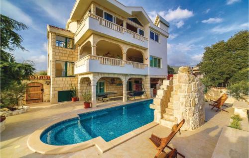 Plano House | Nice Home In Trogir With House Sea View