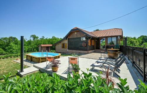 Vrbovec House | Nice Home In Vrbovec With Kitchen