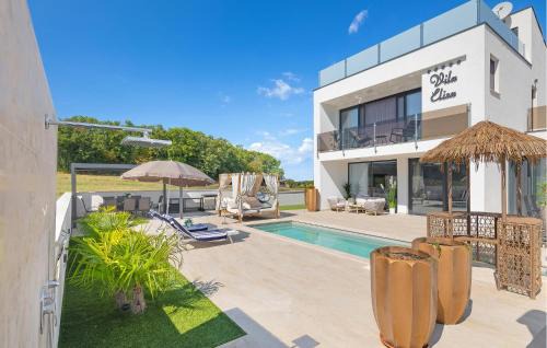 Vrvari House | Nice Home In Vrvari With Wifi