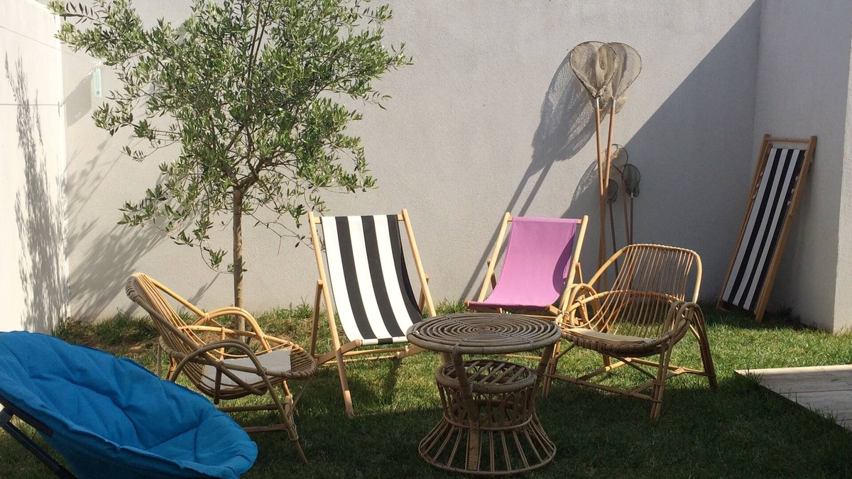 Loix House | Nice house with garage and enclosed garden in the center of Loix for 4 people