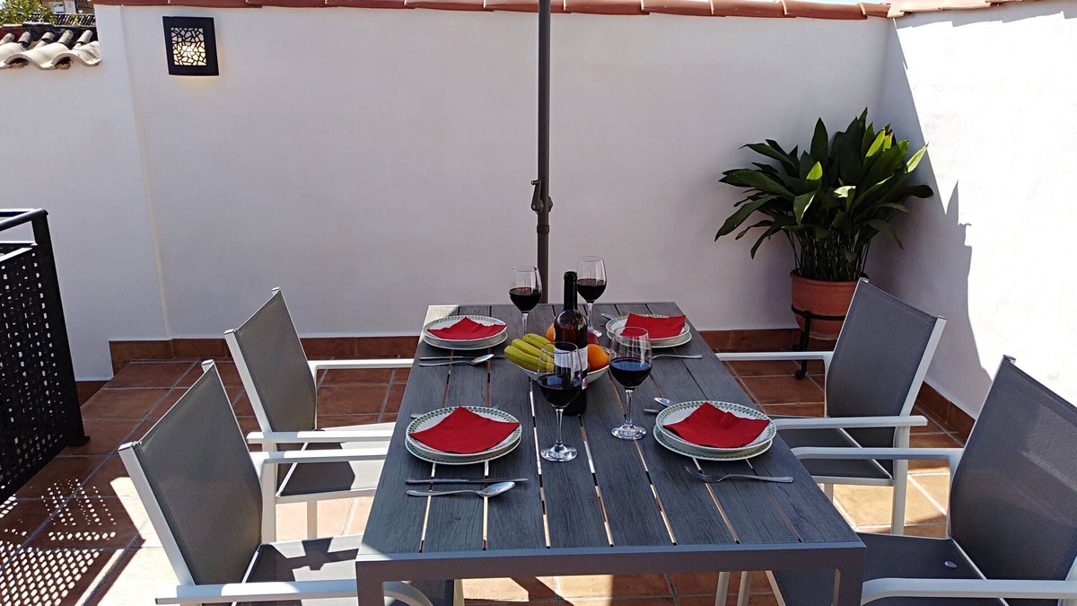 Cordoba House | Nice house with large solarium in Cordoba