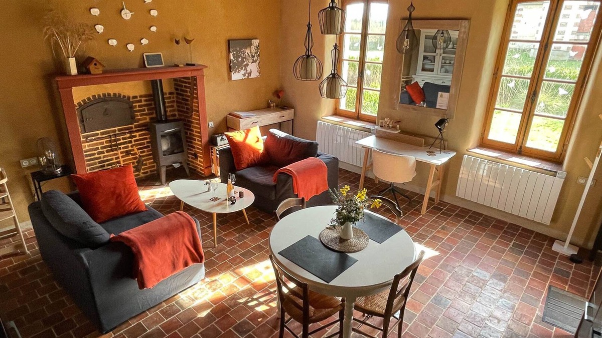 Champlay Cottage | Nice little cozy cottage, ideal for a romantic stay