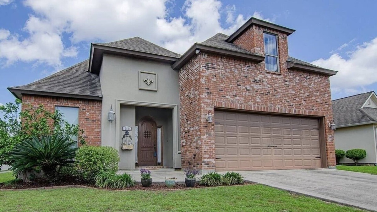 Old Jefferson House | Nice Luxury Home Perfect For The Summer