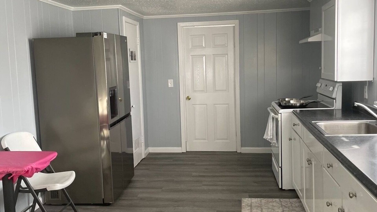 Blytheville House | Nice & quite 2-bedroom house with big back yard in Gosnell
