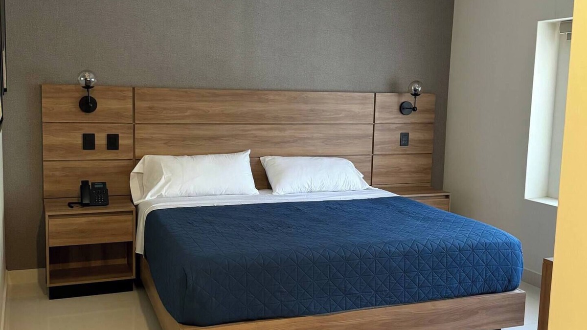 Tres Rios Hotel | Nice Room in Culiacan. 204.