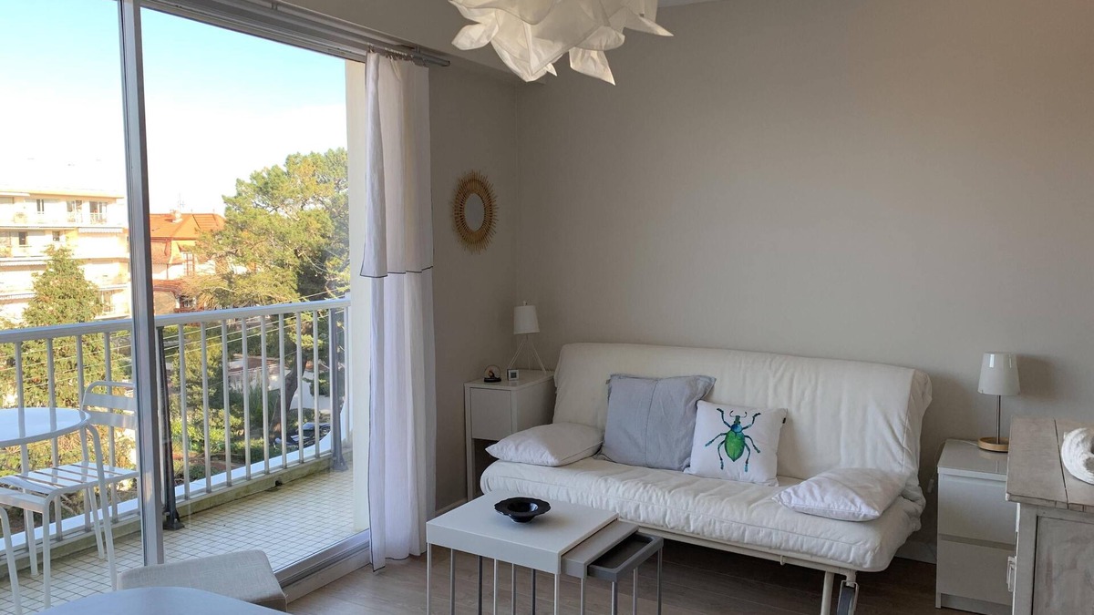 Arcachon Apartment | Nice studio for 2 people in Arcachon with pool view - 100 m from the beach