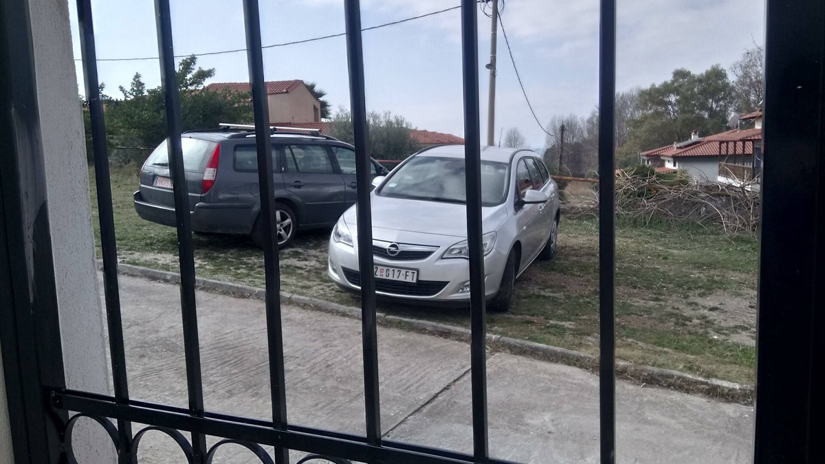 Ormilia Apartment | Nice studio with AC in charming Metamorfosi 5 minutes walk to the beach.
