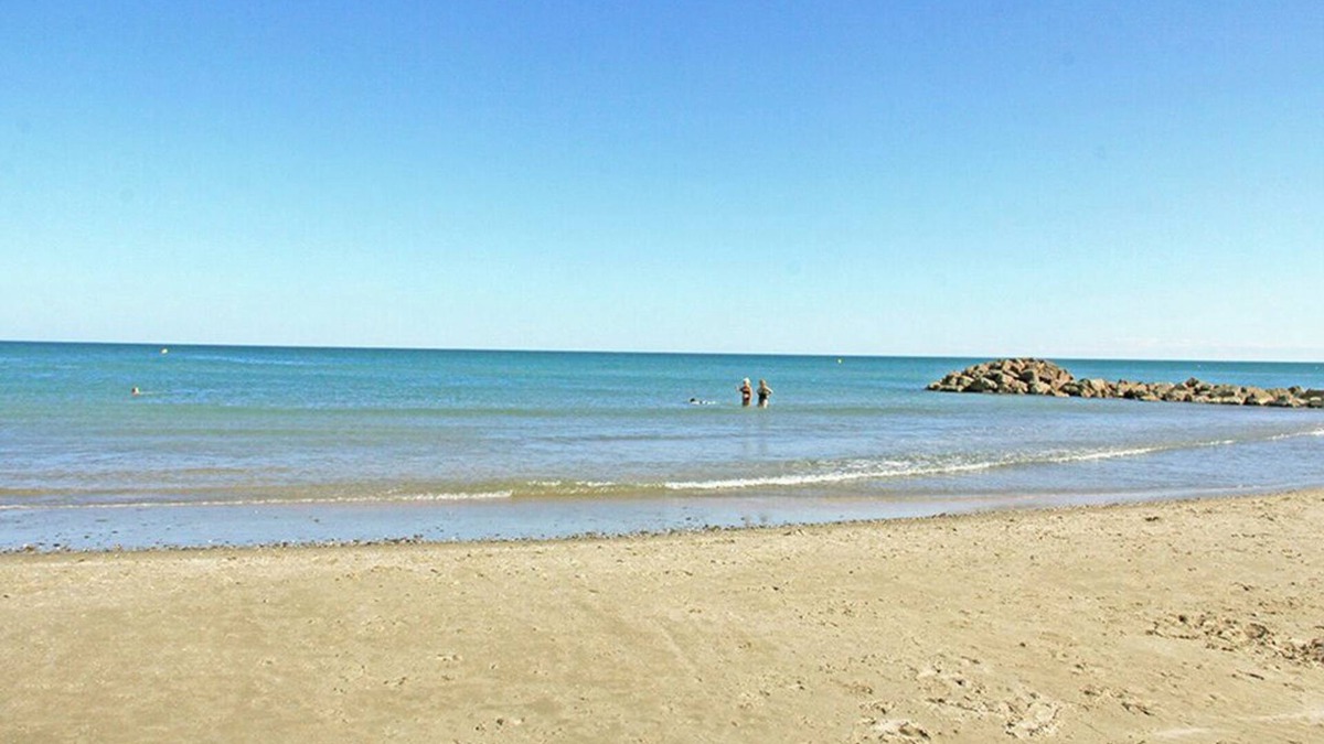 Frontignan Villa | Nice Villa F3 at 25 meters from the sea in Frontignan Plage