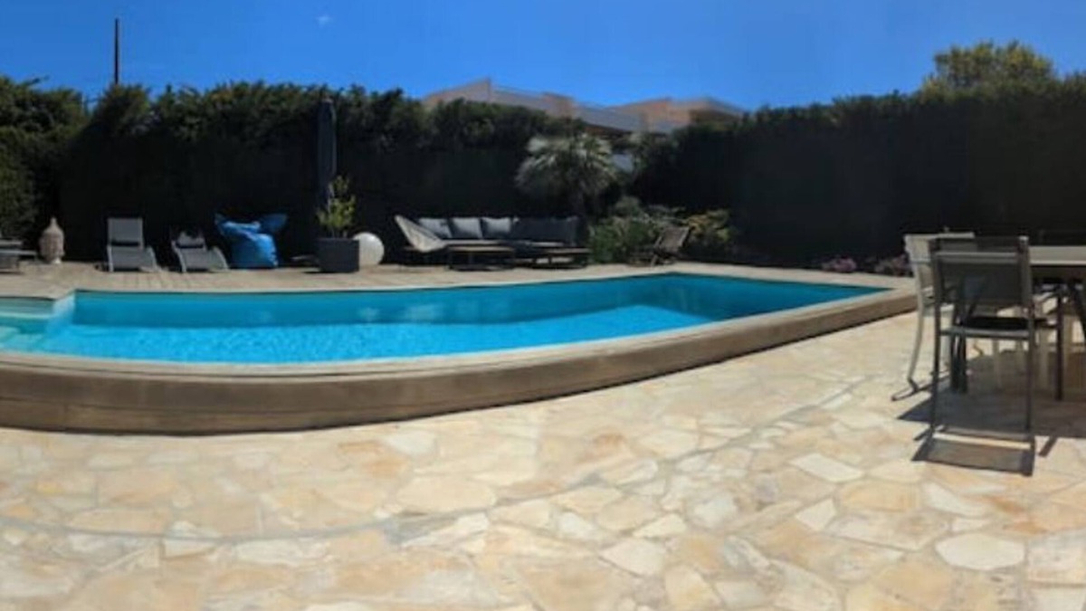 Plaine de la Brague Villa | Nice villa with private pool, 5 min walk to the beach - Antibes