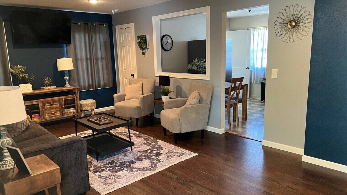 Rapid City House | Nicely decorated 2+ BR home in quiet neighborhood
