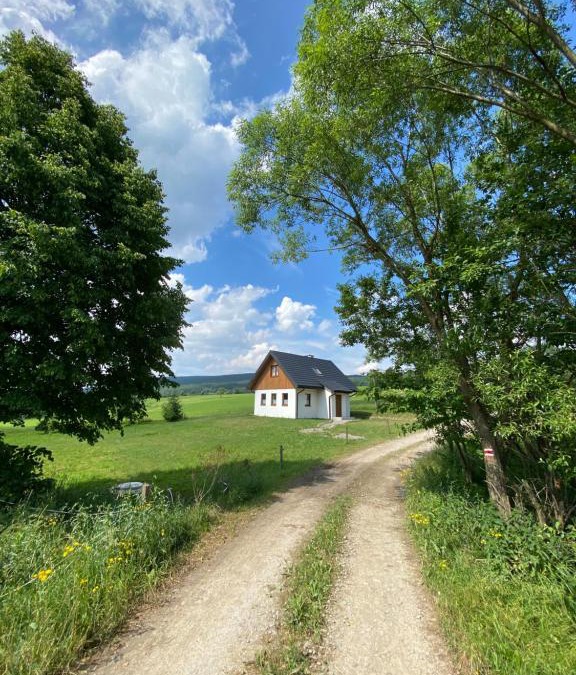 Wapienne House | Niedźwiedziówka Bartne